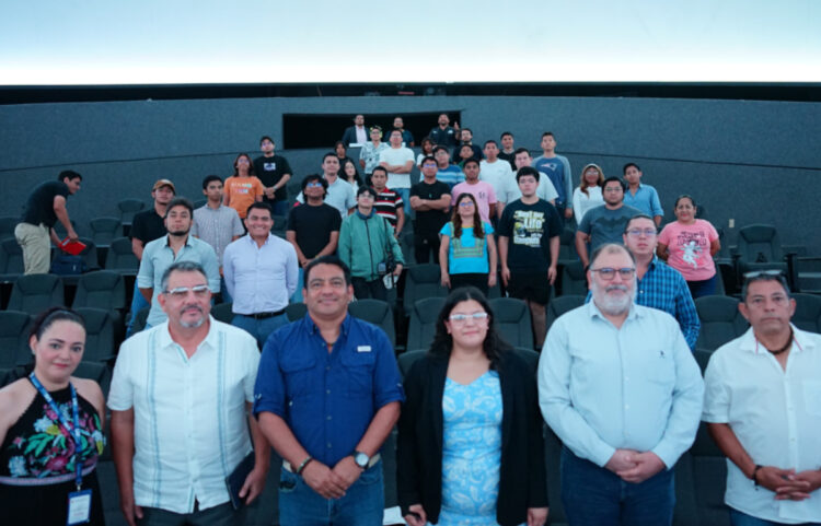 Chiapas se suma al Día Mundial Cuántico en el Planetario Tuxtla