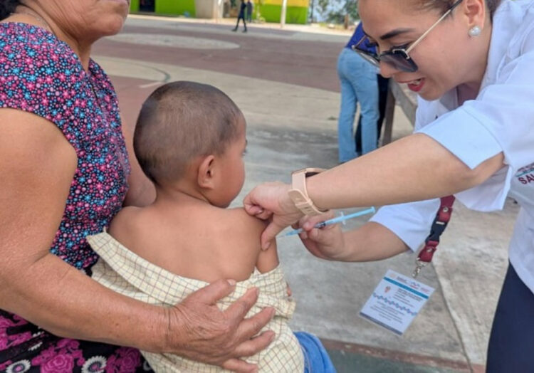 Pide Secretaría de Salud participar en la Semana Nacional de Vacunación