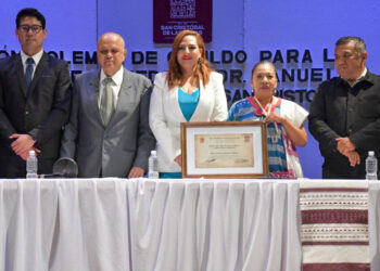 Entregan Medalla ‘Dr. Manuel Velasco Suárez al Mérito Sancristobalense’ a la Dra. María Victoria Espinosa Villatoro