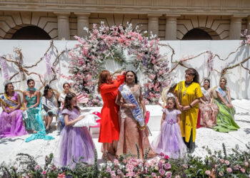 Coronan a Karla Maritza I en San Cristóbal de Las Casas