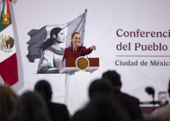 Gobierno de México informa inversión de 157 mil mdp para la construcción de los primeros 1014 km de vías para trenes