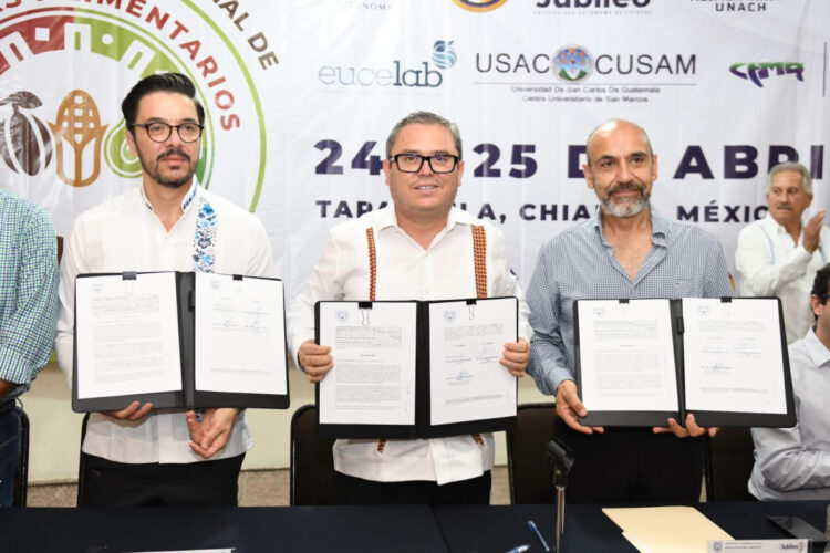 Firma UNACH convenios de colaboración con EUCELAB y la organización Heifer Internacional