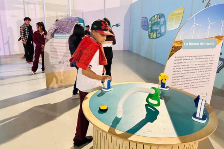 Estudiantes de Telebachillerato Comunitario exploran la ciencia y el universo en el Museo Chiapas y Planetario Tuxtla