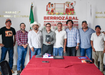 Presentan resultados de estudio de tierra para el cultivo de café en Berriozábal