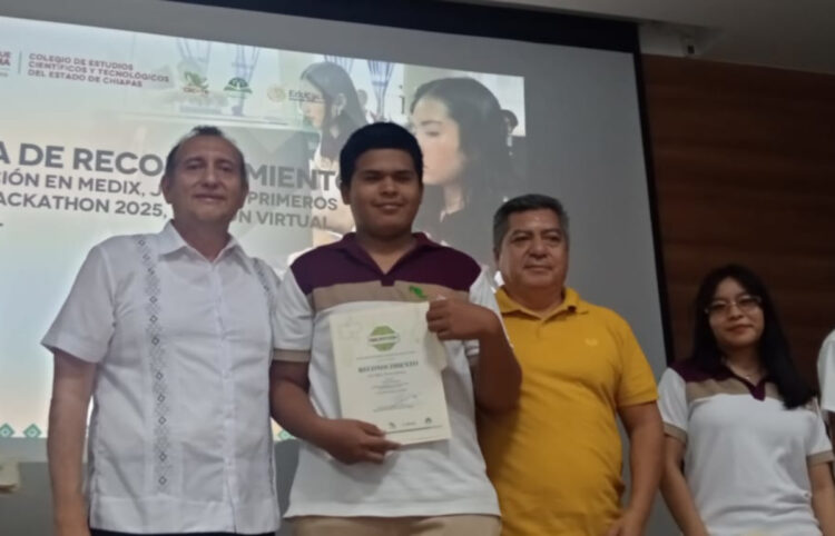 Cecytech reconoce talento estudiantil y compromiso docente en el Hackathon 2025