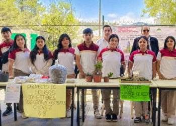 CECyT 27 Huixtán impulsa la decisión vocacional con su Expo Feria de Carreras Técnicas