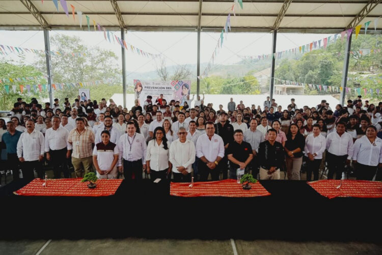 CECyT 10 Simojovel, sede de jornada por la prevención del embarazo adolescente