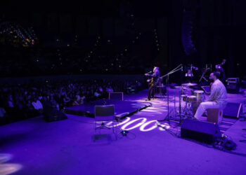 Deleita Diego El Cigala con su música y a la comunidad UNACH y la sociedad chiapaneca