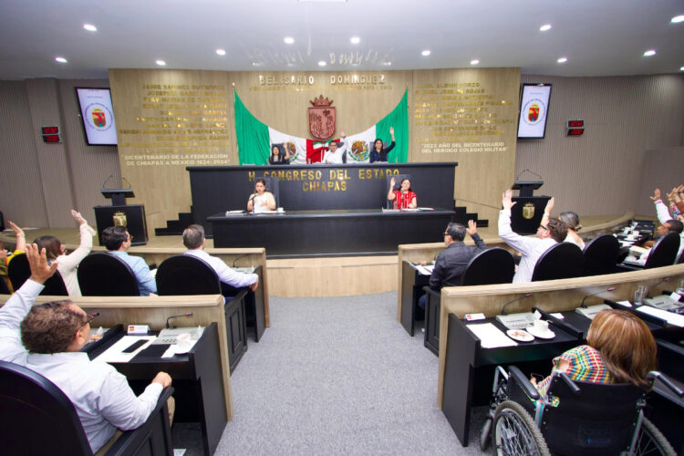 Congreso aprueba reformas a la Ley de Salud y del Servicio Civil, en beneficio de las mujeres