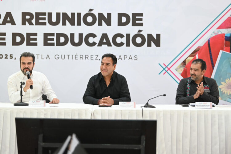 Eduardo Ramírez llama a redoblar esfuerzos para cumplir metas del programa Chiapas Puede