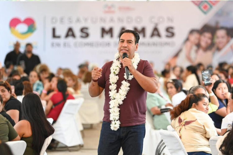 Eduardo Ramírez celebró con las madres de Tuxtla y reafirmó su compromiso con el bienestar de las mujeres