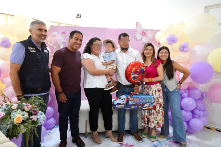 Eduardo Ramírez y Sofía Espinoza acompañan la integración de nuevas familias