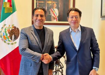 Eduardo Ramírez y titular de la SEP, Mario Delgado, fortalecen coordinación en materia educativa