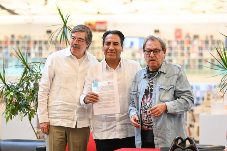 Eduardo Ramírez y Paco Ignacio Taibo II impulsan la lectura en Chiapas con el convenio “Leyendo por la paz”