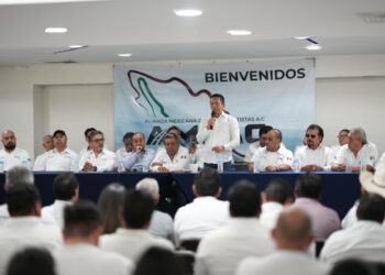 Jorge Llaven pide a transportistas denunciar cualquier tipo de extorsión