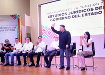 Juan Carlos Moreno participa en la Instalación de la Comisión de Estudios Jurídicos del Gobierno del Estado