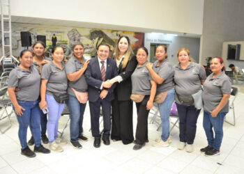 Asiste Dalal Rabban a ceremonia solemne por el bicentenario de la instalación del Poder Judicial