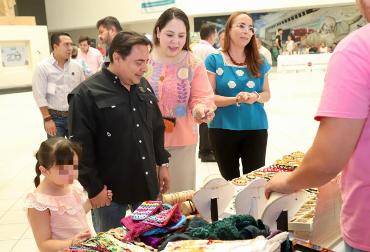 Impulsa Voluntariado del Poder Judicial la economía y consumo local con Expo Venta