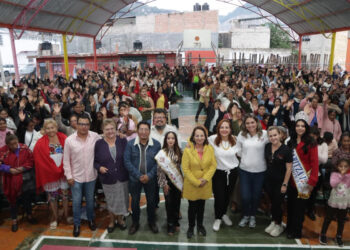 Mujeres de la zona sur reconocen el liderazgo de la alcaldesa Fabiola Ricci