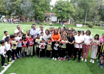 Inaugura Fabiola Ricci la Cancha de Convivencia Infantil en SCLC