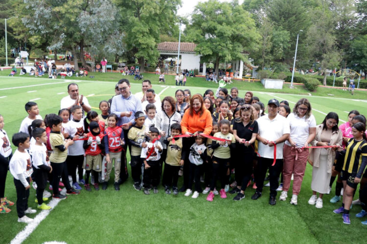 Inaugura Fabiola Ricci la Cancha de Convivencia Infantil en SCLC