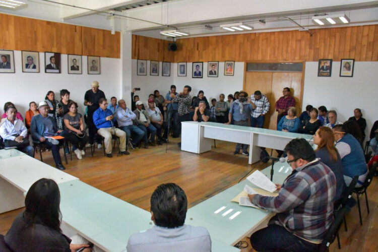 Atiende Fabiola Ricci a representantes de barrios y colonias de la zona oriente de SCLC