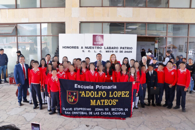 Reconoce Fabiola Ricci la importancia de la educación y la unidad familiar