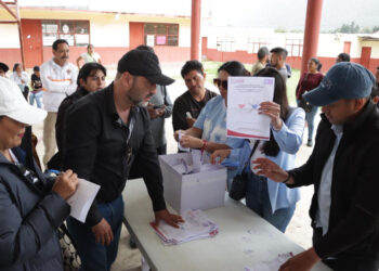 Se realiza elección de la Mesa Directiva en la colonia 5 de Marzo