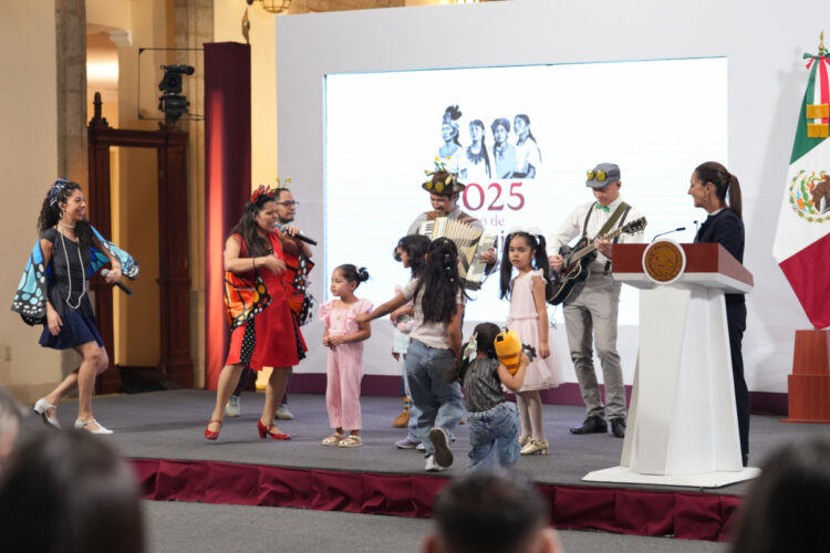 En el Día del Niño, Claudia Sheinbaum inicia obras de construcción de 5 centros de educación y cuidado infantil en Cd. Juárez
