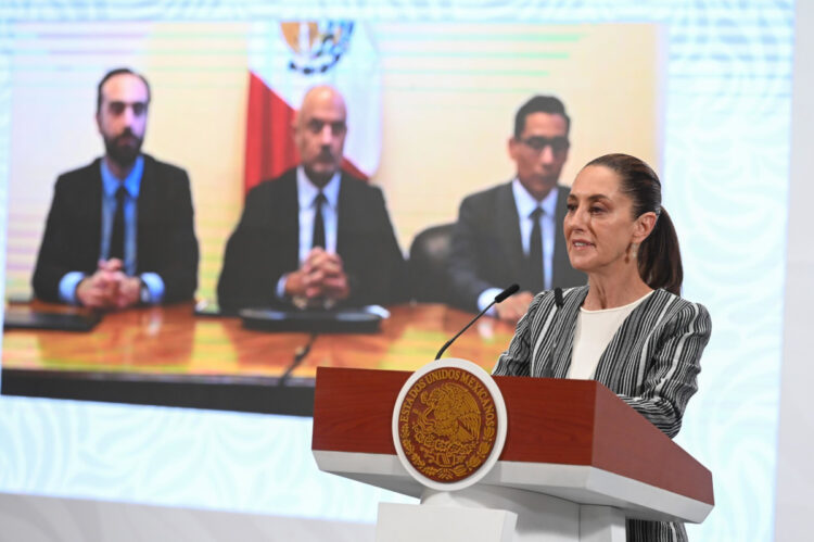 Claudia Sheinbaum destaca obras de trenes en los primeros siete meses de su Gobierno