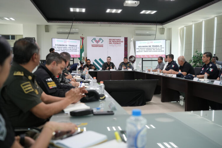Secretario de SSP realiza reunión de trabajo con mandos operativos y con el Fiscal General del estado