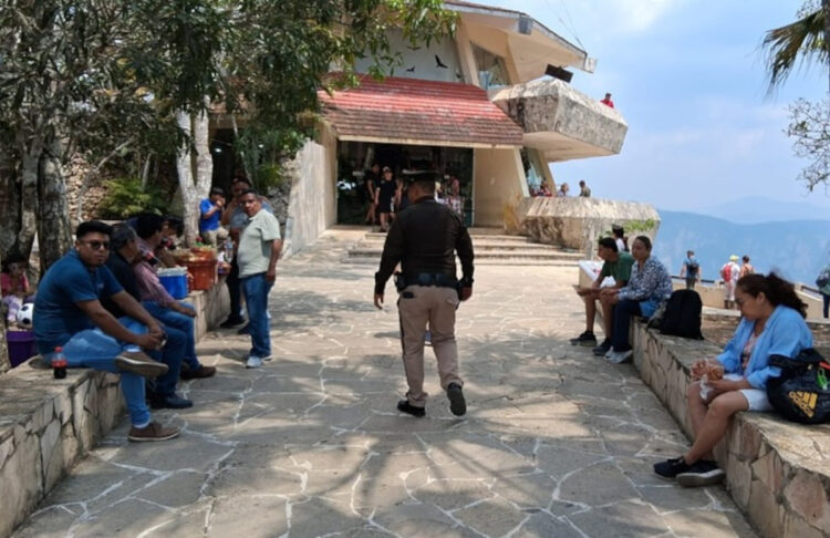 SSP realiza patrullajes de proximidad social en centros turísticos de Chiapas