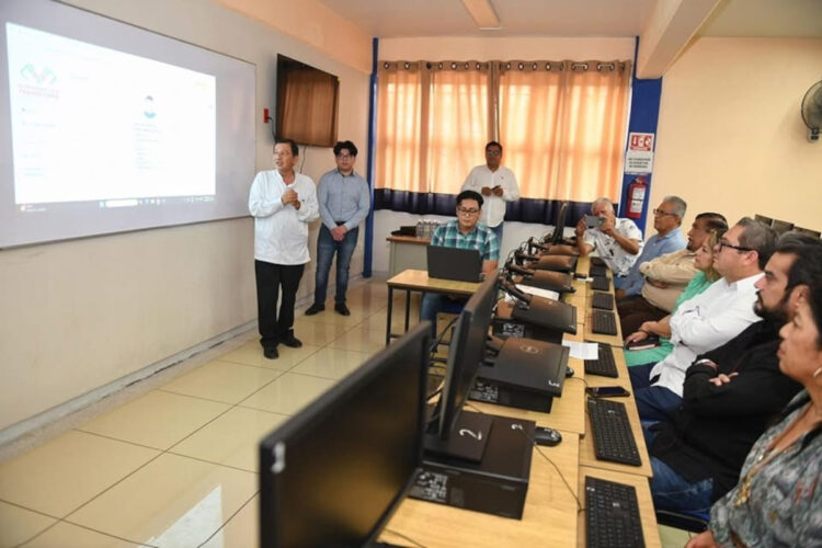 Desarrollan egresados de la UNACH una aplicación para facilitar los ejercicios del Programa de Alfabetización “Chiapas Puede”