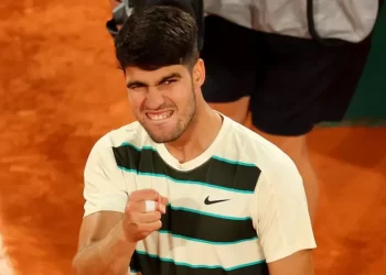 Carlos Alcaraz se instala en semifinales de Roland Garros