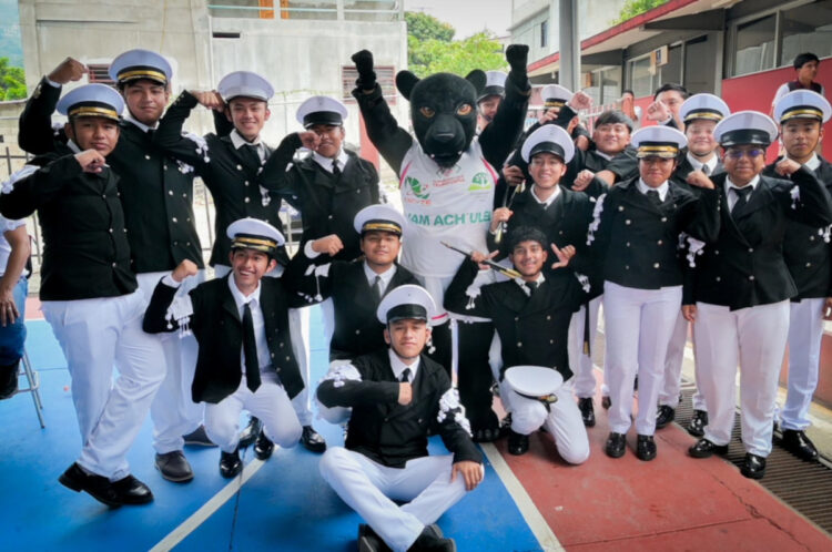 CECyT 07 Tapilula impulsa vocaciones técnicas con expo-feria educativa