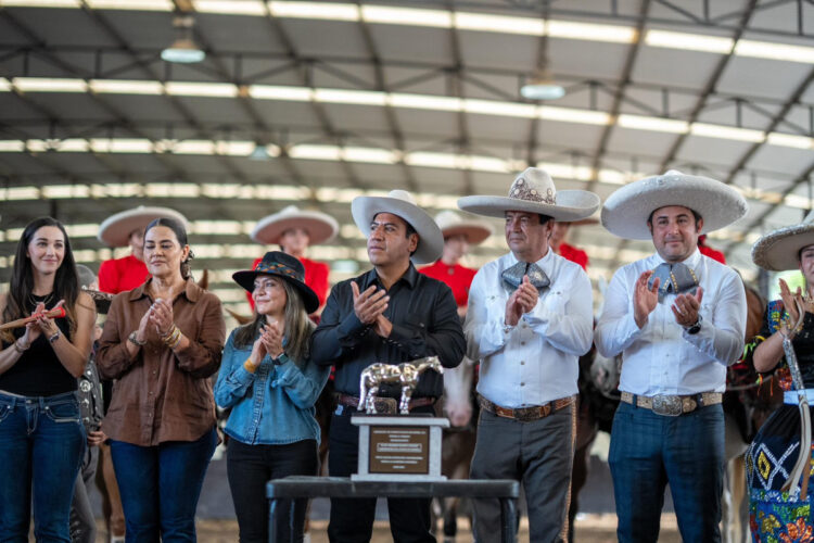 Eduardo Ramírez Aguilar reafirma su compromiso con la charrería en Chiapas