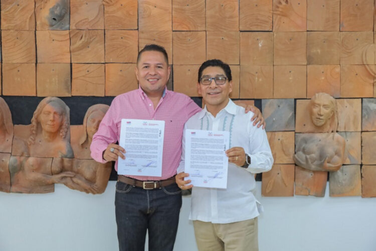 Firma de convenio entre Icatech y Unich fortalecerá la capacitación con identidad