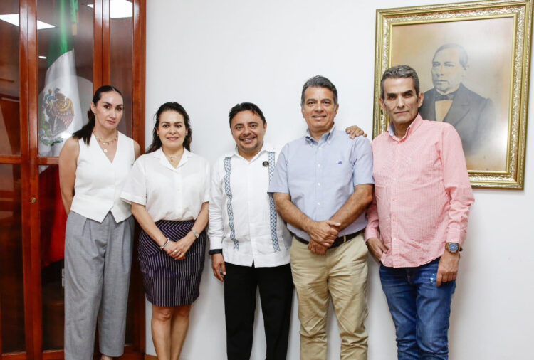 Juan Carlos Moreno Guillén se reúne con el presidente del Centro Empresarial Chiapas