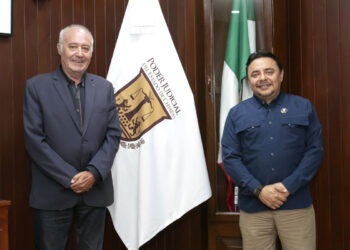 Juan Carlos Moreno Guillén sostiene una reunión con el cónsul honorario de Francia