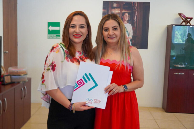 Firman convenio para fortalecer la atención a mujeres en situación de violencia en San Cristóbal