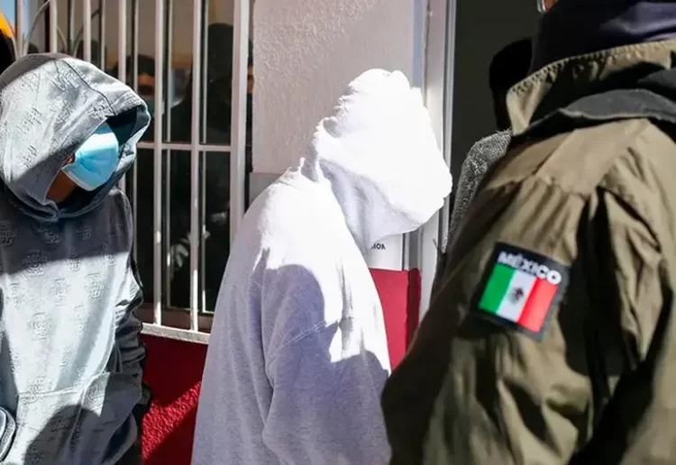 México refuerza asistencia consular a detenidos en EU