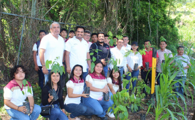 CECyT 16 Salto de Agua impulsa conciencia ecológica entre jóvenes con jornada de reforestación