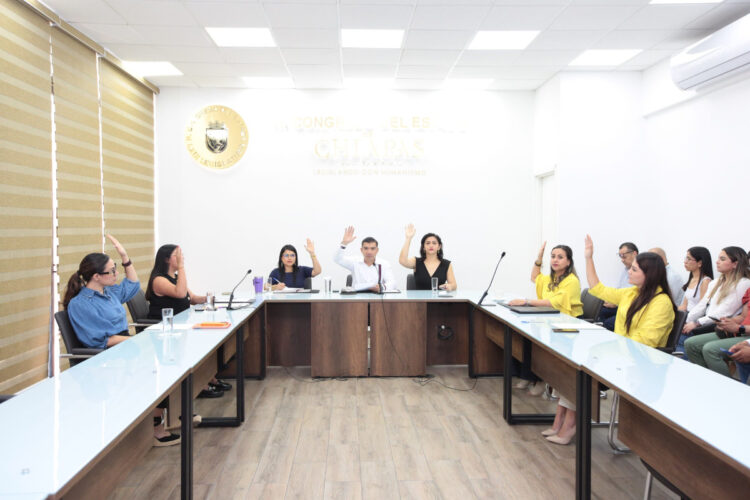 Punto de acuerdo para priorizar apoyo de viviendas para huérfanos por feminicidio