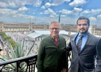 Diálogo por una educación con conciencia: secretario de Educación se reúne con José Antonio Paoli Bolio