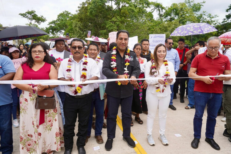 Desde Maravilla Tenejapa, Eduardo Ramírez reitera compromiso de gobernar cerca del pueblo