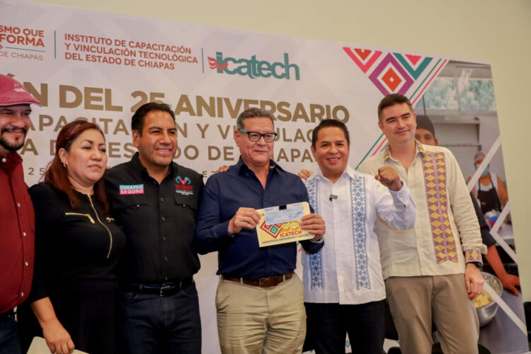Icatech reconoce el compromiso de su personal en su 25 aniversario