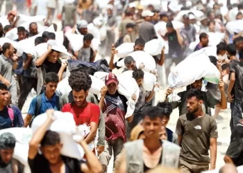 Israel pausa combates para la entrada de ayuda humanitaria en Gaza