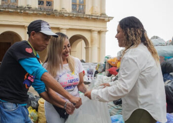 Realizan kermés solidaria en apoyo a Osvaldo en SCLC