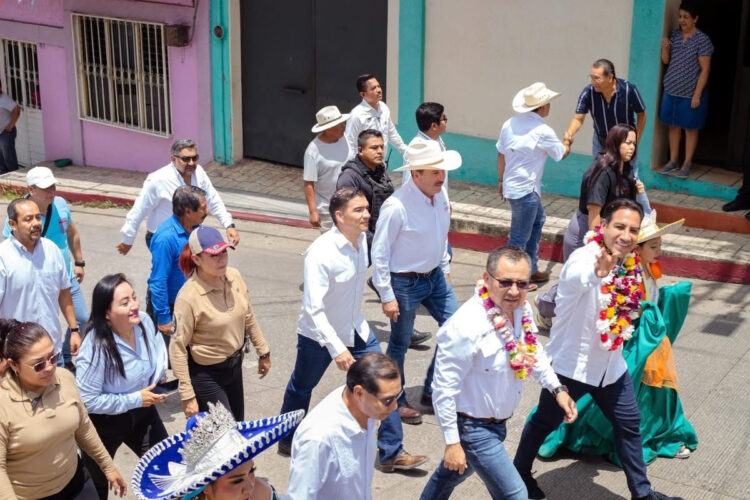 Respalda Avendaño modelo de promoción de la salud en Chiapas, con Unidades Médicas Móviles