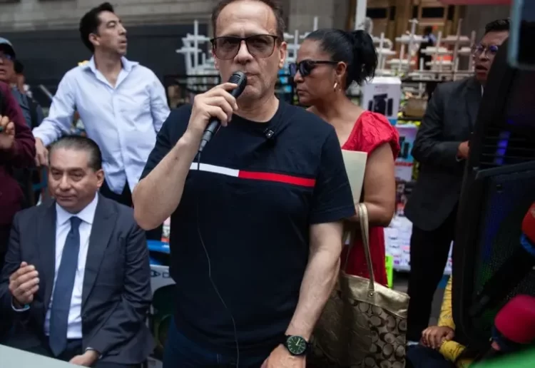 Israel Vallarta afirma que es inocente y no se va a esconder